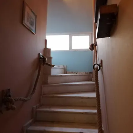 Sakiz Ev 3* Alaçatı