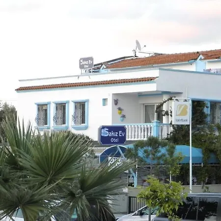 Sakiz Ev Otel 3*